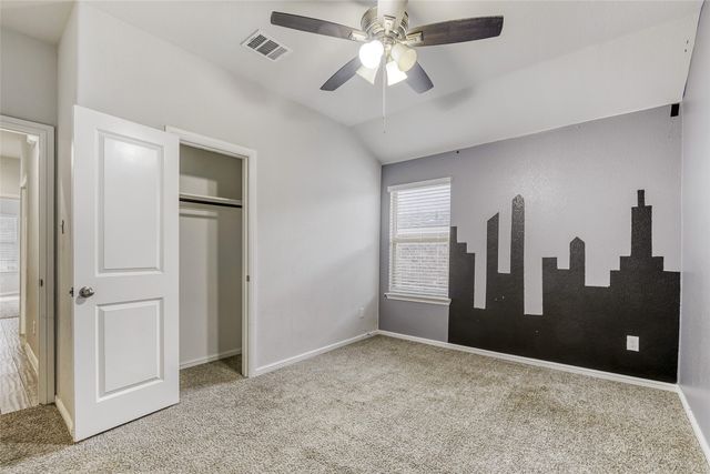 8213 Muddy Creek Drive, Fort Worth, TX 76131