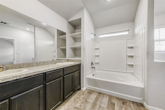 8213 Muddy Creek Drive, Fort Worth, TX 76131