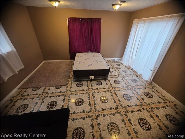 18948 Wall Street, Melvindale, MI 48122