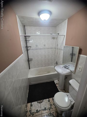 18948 Wall Street, Melvindale, MI 48122