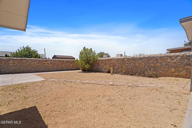 1615 BRIAN RAY Circle, El Paso, TX 79936