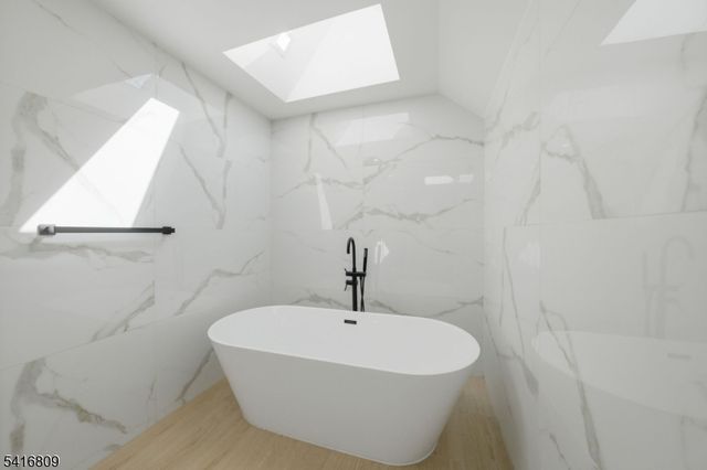 41 Musiker Ave, Randolph Twp., NJ 07869