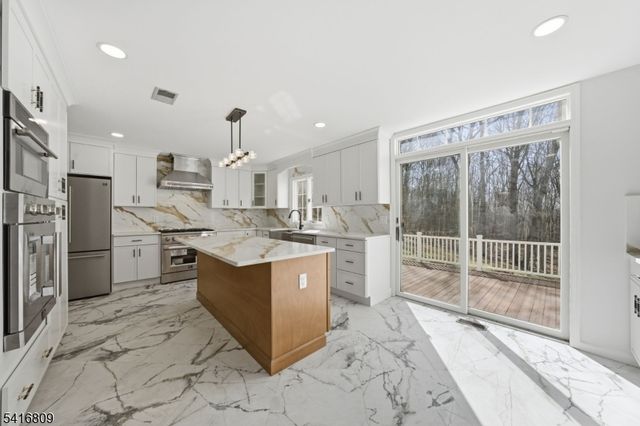 41 Musiker Ave, Randolph Twp., NJ 07869