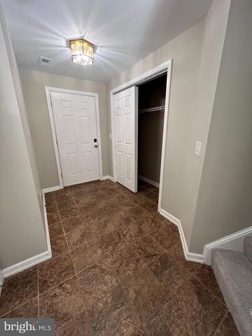 522 KYLE DR, Martinsburg, WV 25401