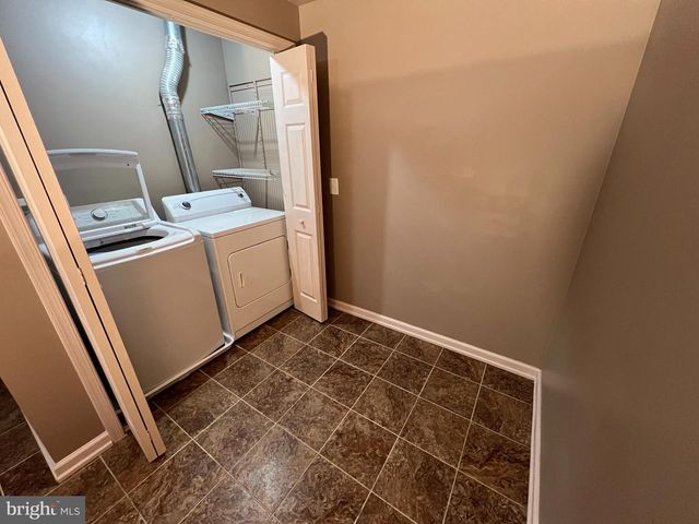 522 KYLE DR, Martinsburg, WV 25401