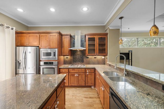 510 Jackson Hill Street, Houston, TX 77007