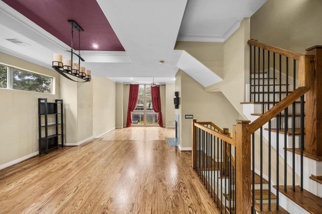 510 Jackson Hill Street, Houston, TX 77007