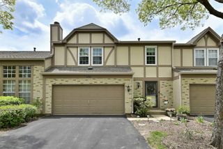 1475 Garnet Circle 1454, Hoffman Estates, IL 60192