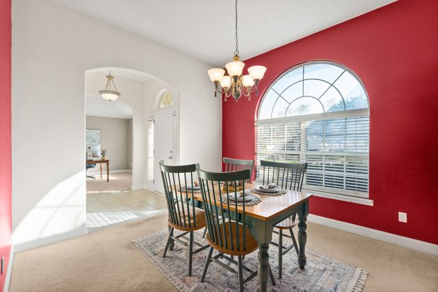 308 Edge Of Woods Rd, St Augustine, FL 32092