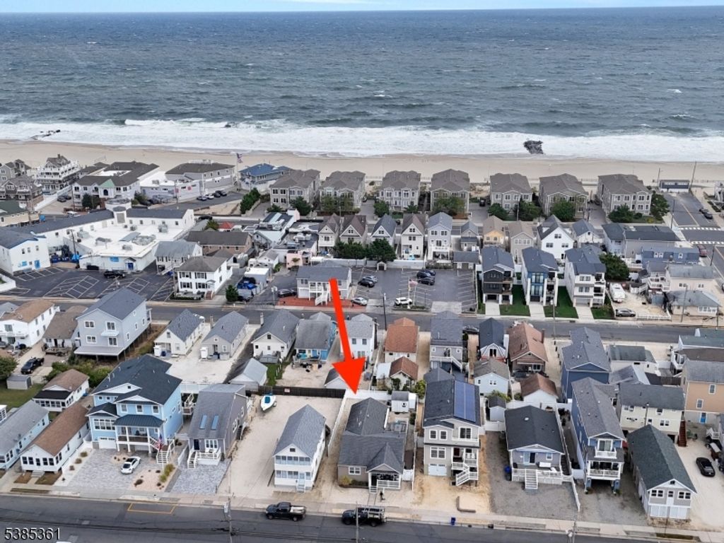 226 3Rd Ave, Manasquan Boro, NJ 08736