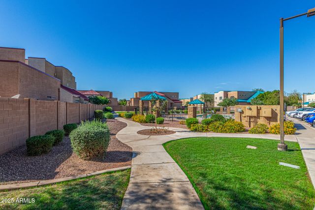 1015 S VAL VISTA Drive 22, Mesa, AZ 85204