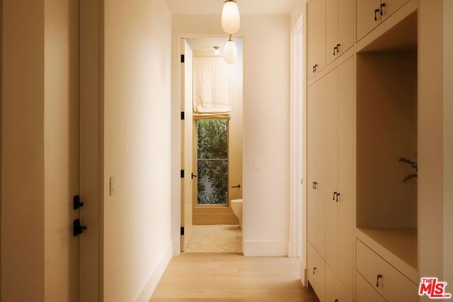 12128 Hesby Street, Valley Village, CA 91607