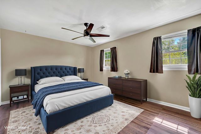 35 Spruce CIR, Blue Ridge, VA 24064