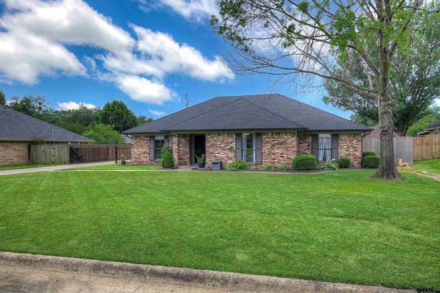1220 Melony Drive, Sulphur Springs, TX 75482