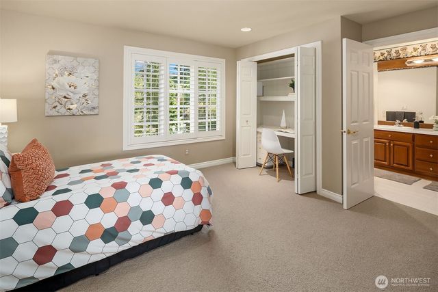 17120 SE 58th Street, Bellevue, WA 98006