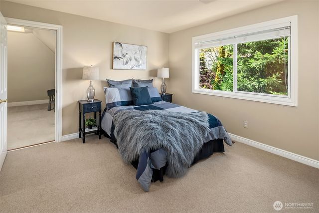 17120 SE 58th Street, Bellevue, WA 98006