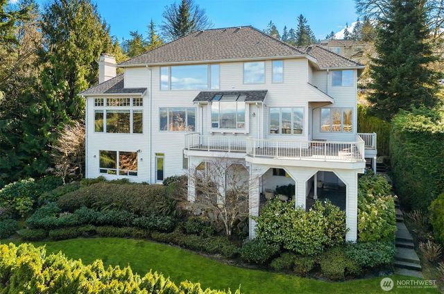 17120 SE 58th Street, Bellevue, WA 98006