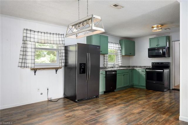 4950 Fairview Court, Trinity, NC 27370