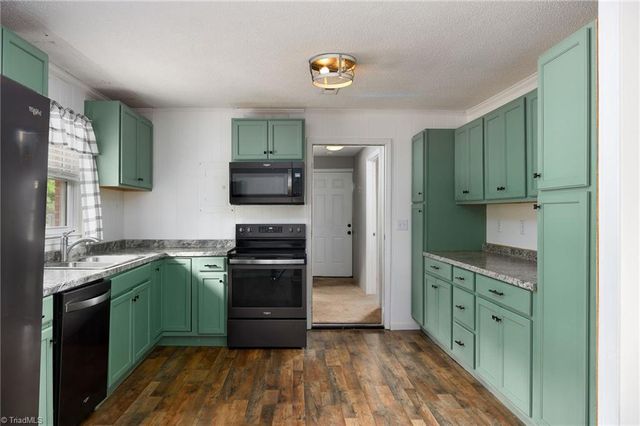 4950 Fairview Court, Trinity, NC 27370