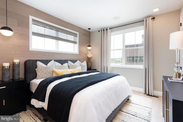 5957 JOSIAH HENSON PKWY, North Bethesda, MD 20852