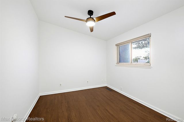 1411 W Farnum Avenue, Royal Oak, MI 48067