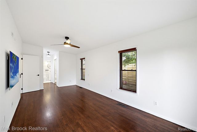 1411 W Farnum Avenue, Royal Oak, MI 48067
