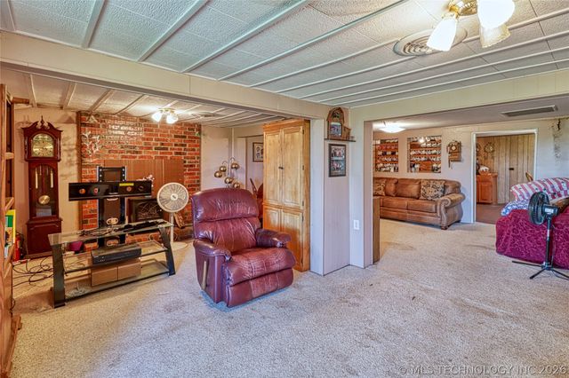 38987 Leo Road, Asher, OK 74826