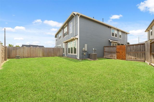 5719 Foggy Vine Court, Fulshear, TX 77441