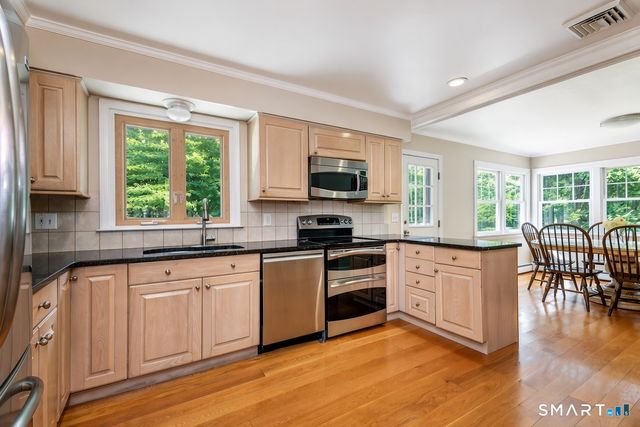 83 Sherman Turnpike, Redding, CT 06896
