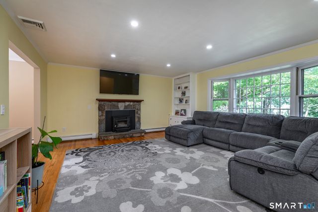 83 Sherman Turnpike, Redding, CT 06896