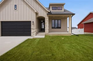 418 Westwood Drive, Huxley, IA 50124