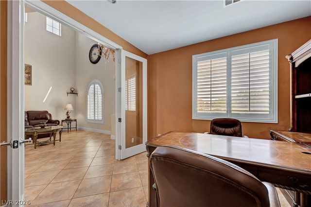 430 Las Alturas Avenue, Las Vegas, NV 89123