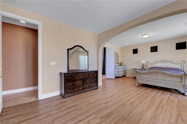 430 Las Alturas Avenue, Las Vegas, NV 89123
