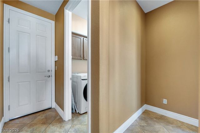 430 Las Alturas Avenue, Las Vegas, NV 89123