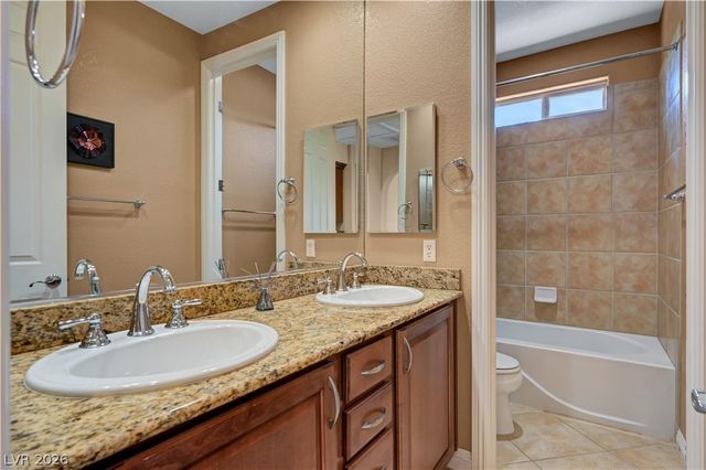 430 Las Alturas Avenue, Las Vegas, NV 89123
