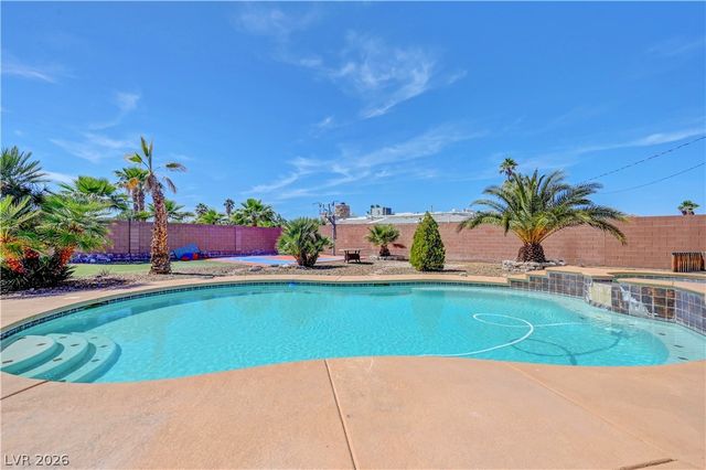 430 Las Alturas Avenue, Las Vegas, NV 89123