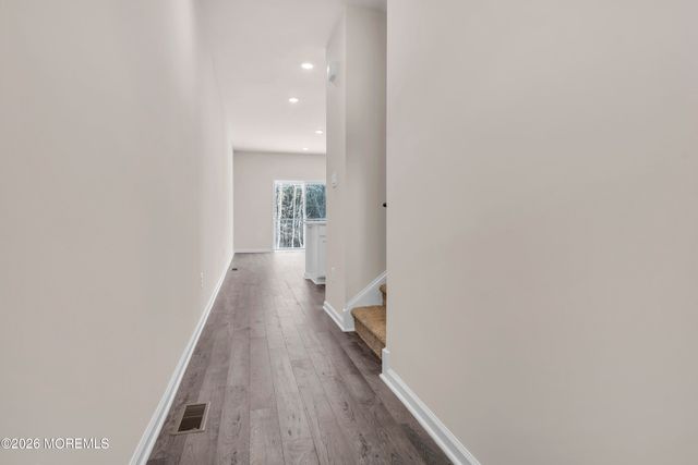 19 Mantoloking Drive, Jackson, NJ 08527