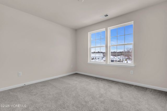 19 Mantoloking Drive, Jackson, NJ 08527