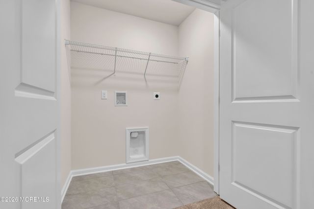 19 Mantoloking Drive, Jackson, NJ 08527
