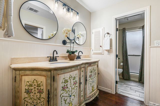 13066 N Hunters Circle, San Antonio, TX 78230