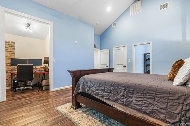 13066 N Hunters Circle, San Antonio, TX 78230