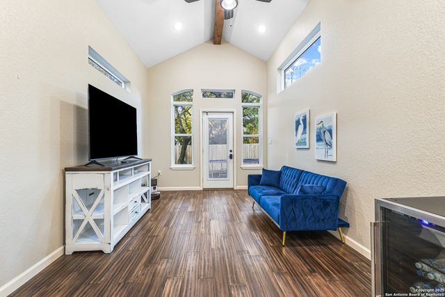 13066 N Hunters Circle, San Antonio, TX 78230