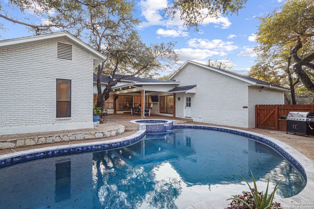 13066 N Hunters Circle, San Antonio, TX 78230