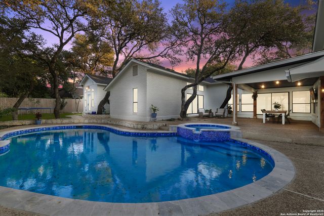 13066 N Hunters Circle, San Antonio, TX 78230