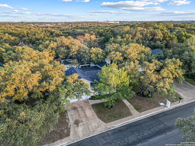 13066 N Hunters Circle, San Antonio, TX 78230