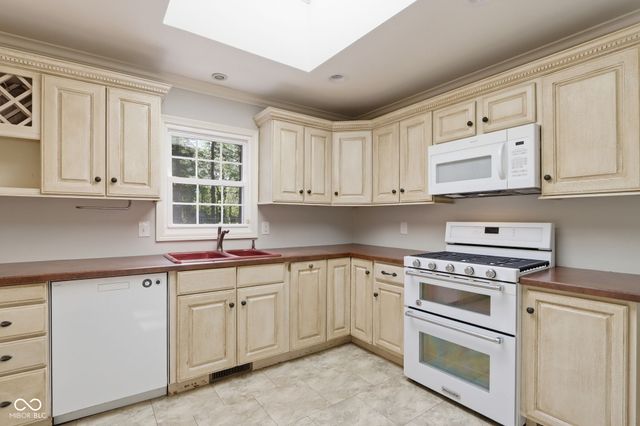 13545 West Road, Carmel, IN 46074