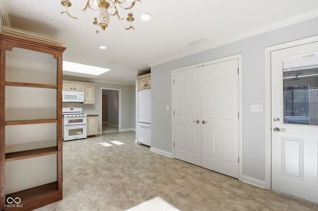 13545 West Road, Carmel, IN 46074