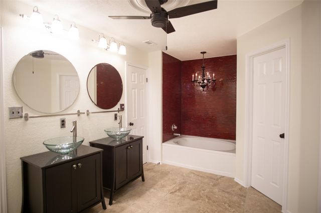 1112 Statler Bend DR, Pflugerville, TX 78660