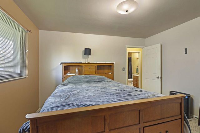 37 S Hillock DRIVE, Mount Pleasant, WI 53406
