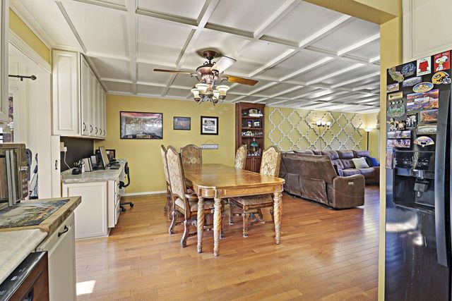 37 S Hillock DRIVE, Mount Pleasant, WI 53406